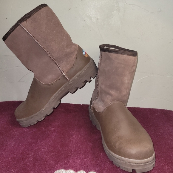 Emu Ridge Brown Boots Size 7 Australian Suede Wool Lining Mid Calf - Picture 2 of 11